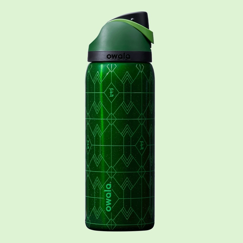 Wicked For Good X Owala Elphaba Green  Freesip
